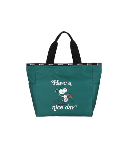 Large Reversible Tote<br>Snoopy and Gang Tote