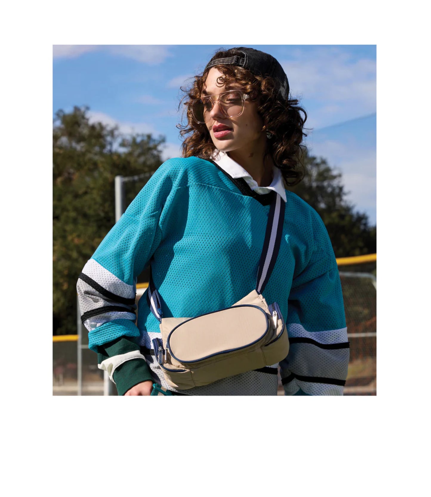 3 Pocket Shoulder Bag<br>Spectator Bone/Navy