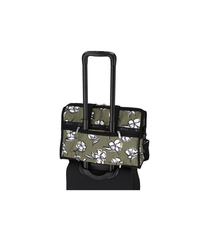 Deluxe Medium Weekender<br>Olive Floral Silhouette