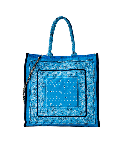 Large Chain Quilt Tote<br>Bandana Sky Blue